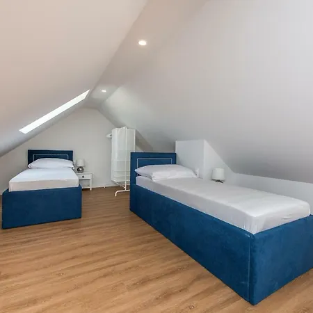 Czwarte Pietro Apartman *