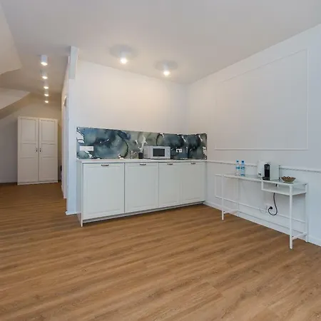 Czwarte Pietro Apartmán