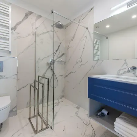 Czwarte Pietro * Gdyně