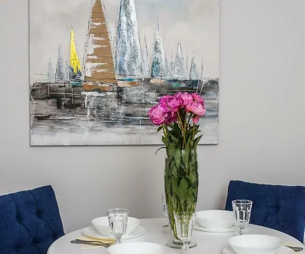 Lägenhet Czwarte Pietro Gdynia